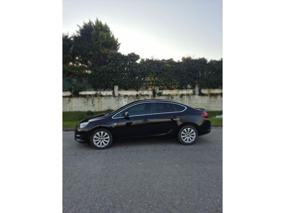 Sahibinden Opel Astra 1.4 T Sport 2019 Model  97.000 km Siyah