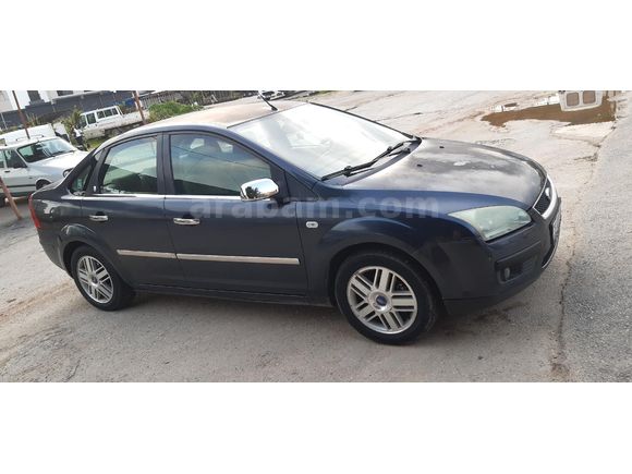 Sahibinden Ford Focus 1.6 Ghia 2006 Model