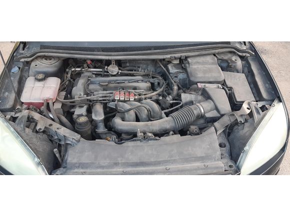 Sahibinden Ford Focus 1.6 Ghia 2006 Model