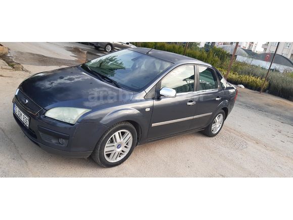 Sahibinden Ford Focus 1.6 Ghia 2006 Model