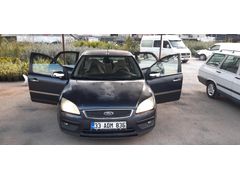 Sahibinden Ford Focus 1.6 Ghia 2006 Model