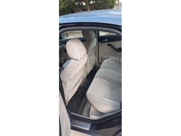 Sahibinden Ford Focus 1.6 Ghia 2006 Model