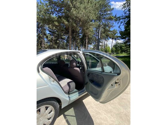 1.6 8 valf 99 model Megane1 Klimalı 226 binde