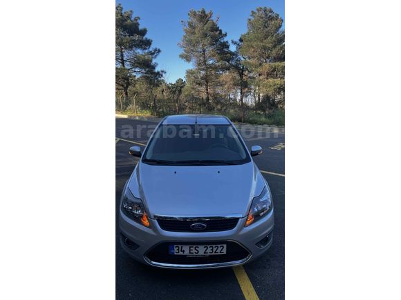 Sahibinden Ford Focus 1.6 Titanium 2009 Model  103.000 km Gri (titanyum)