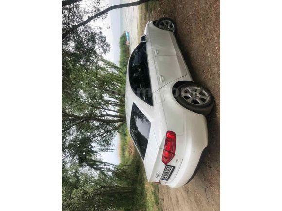Sahibinden Audi A4 Sedan 1.8 TFSI 2012 Model  160hp 176000 km Beyaz