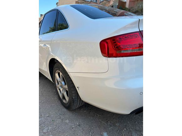Sahibinden Audi A4 Sedan 1.8 TFSI 2012 Model  160hp 176000 km Beyaz