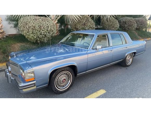  Cadillac Deville 