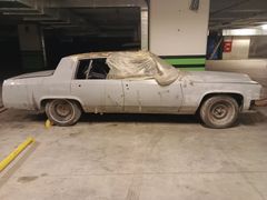  Cadillac Deville 