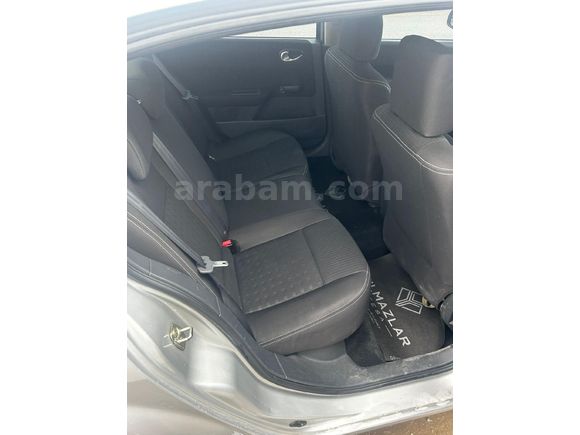 Sahibinden Renault Megane 1.5 dCi Dynamique 2005 Model
