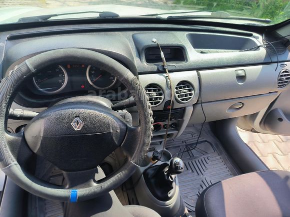 Sahibinden Renault Kangoo Multix 1.5 dCi Authentique 2008 Model  258.000 km Gri