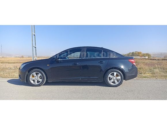 Sahibinden Chevrolet Cruze 1.6 LS 2010 Model