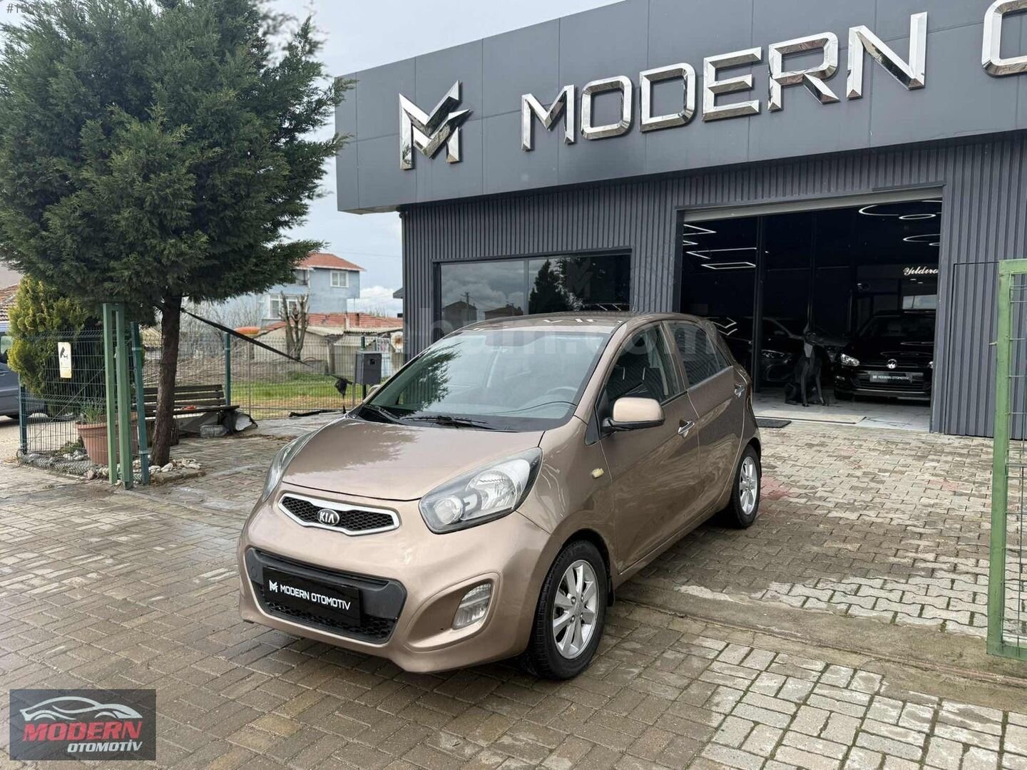 Galeriden Kia Picanto 1.25 EX 2012 Model Edirne 212.000 km Kahverengi 3