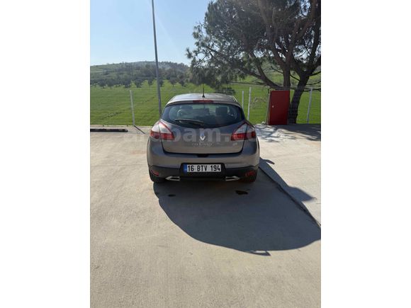 Sahibinden Renault Megane 1.5 dCi Dynamique 2011 Model 