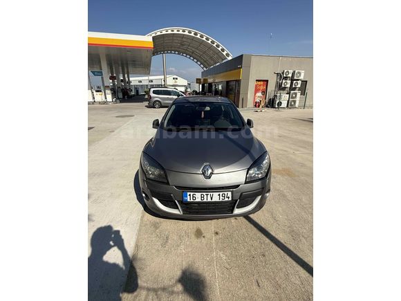 Sahibinden Renault Megane 1.5 dCi Dynamique 2011 Model 