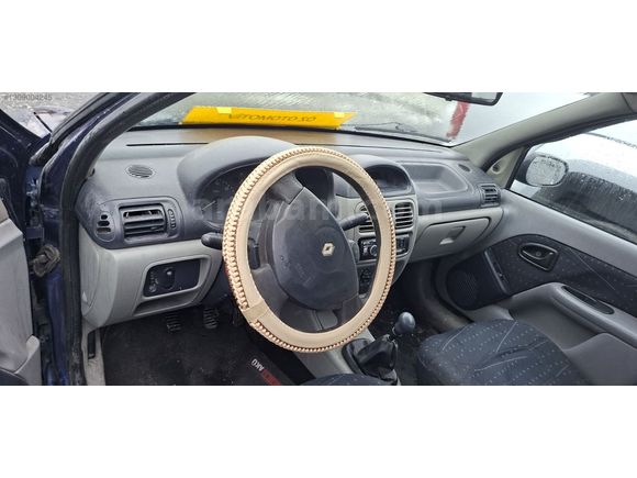 RENAULT CLİO SYONBOL 2003 HASAR KAYITSIZ orjinal km takaslı
