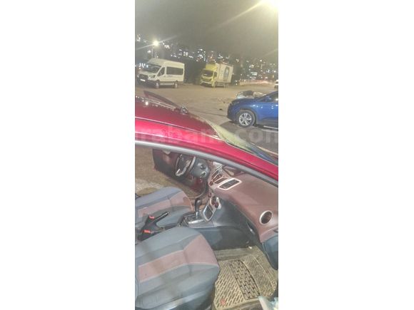 Sahibinden Ford Fiesta 1.4 Titanium 2009 Model