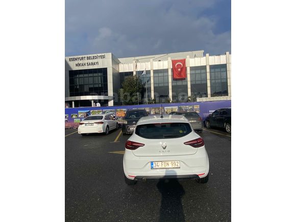 Sahibinden Renault Clio 1.0 SCe Joy 2022 Model 