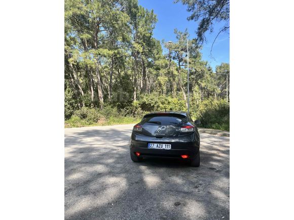 Sahibinden Renault Megane 1.5 dCi Impressor 2010 Model 