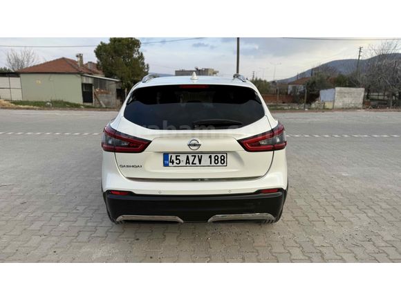 Sahibinden Nissan Qashqai 1.5 dCi Sky Pack 2017 Model 