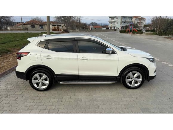 Sahibinden Nissan Qashqai 1.5 dCi Sky Pack 2017 Model 