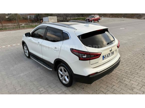 Sahibinden Nissan Qashqai 1.5 dCi Sky Pack 2017 Model 