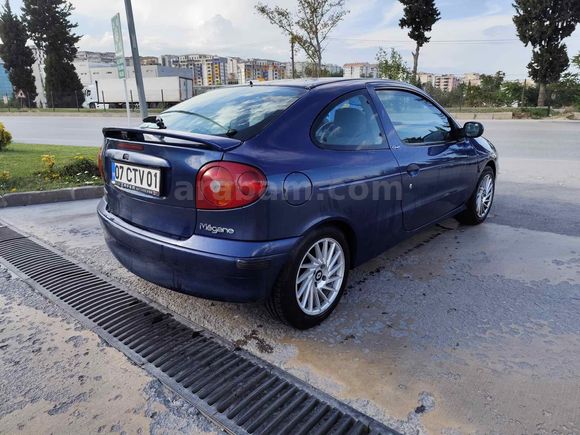 ACİL Orijinal km Renault Megane 1.6 Coupe 
