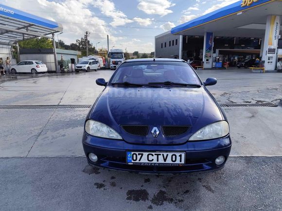 ACİL Orijinal km Renault Megane 1.6 Coupe 