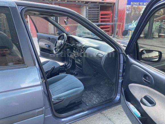 KLİMALI ÇELİK JANTLI DEĞİŞENSİZ TEMİZ FORD ESCORT