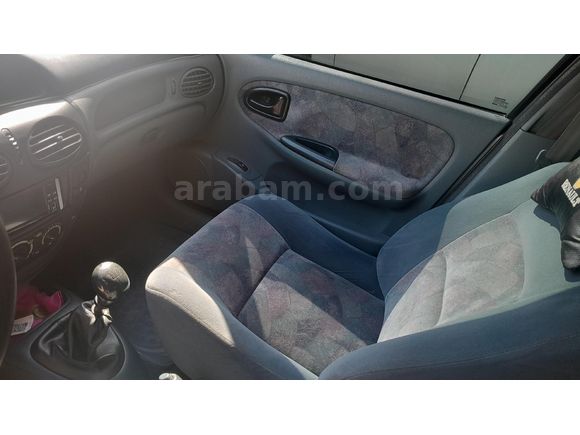 Sahibinden Renault Megane 2.0 RXT 1998 Model