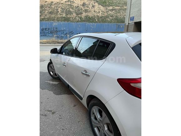 Sahibinden Renault Megane 1.4 T Impressor 2011 Model 