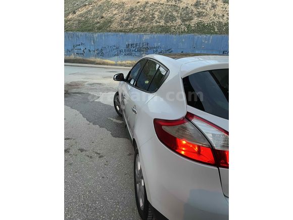 Sahibinden Renault Megane 1.4 T Impressor 2011 Model 