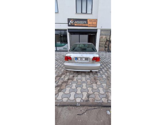 Sahibinden Honda Civic 1.6 i ES 2000 Model