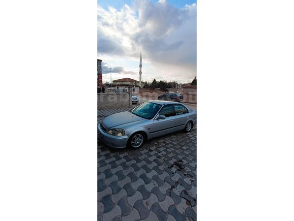 Sahibinden Honda Civic 1.6 i ES 2000 Model