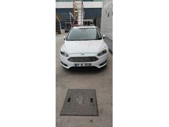 Sahibinden Ford Focus 1.6 TDCi Titanium 2016 Model  60.000 km Beyaz