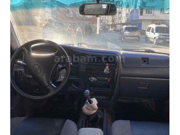 Sahibinden Toyota Hilux 2.4 D 2004 Model 
