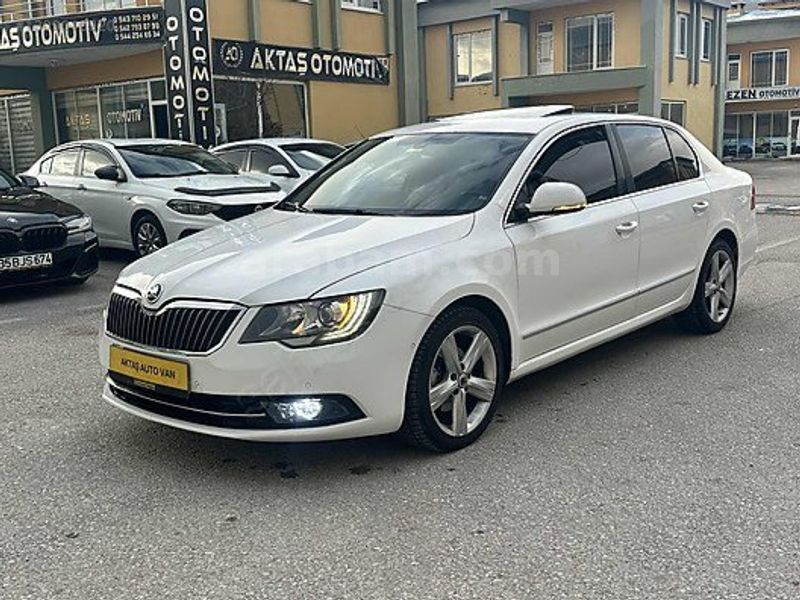 2013 OTOMOTIK PRESTİJ PAKET MUAZZAM TEMİZLİKTE