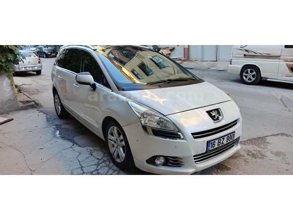 Sahibinden Peugeot 5008 1.6 HDi  2011 Model km 127 binde orjinal alan pişman olmaz