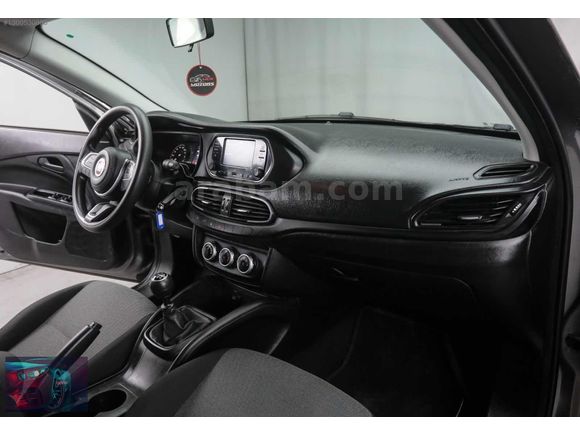 MÇK'MOTORSDAN 2023 MODEL FİAT EGEA 1.4 EASY %20 FATURALI