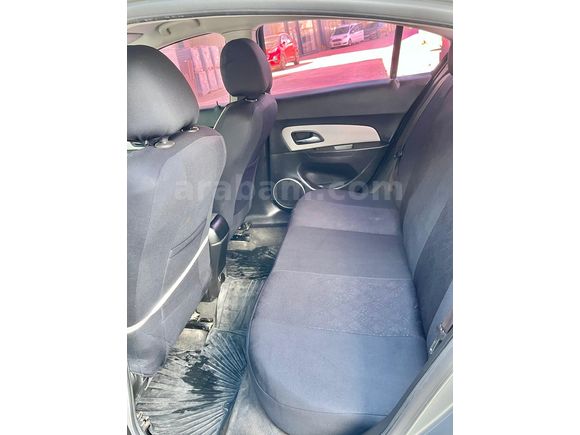 Sahibinden Chevrolet Cruze 1.6 LS 2011 Model