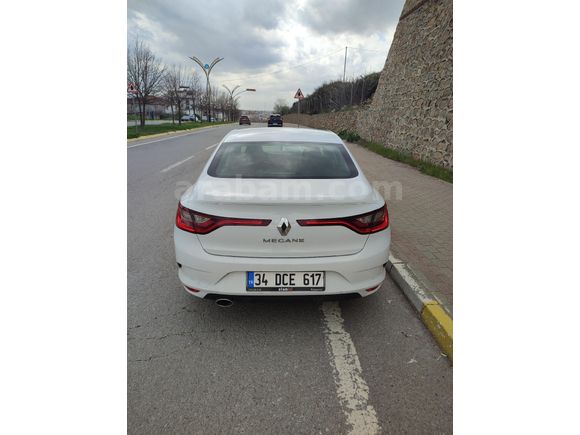 Sahibinden Renault Megane 1.3 TCe Joy 2020 Model