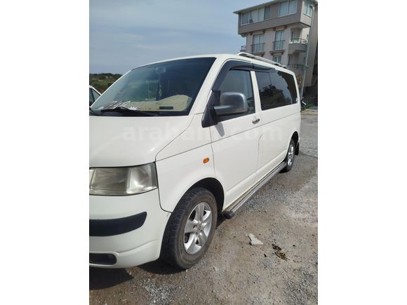 Sahibinden Volkswagen camvanli 2.5 TDI 2005 Model  283.000 km Beyaz