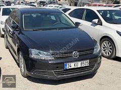 ÖZTAŞDEMİR'DEN 250PEŞİNAT 24AY SENET 2'69 2014 VW JETTA