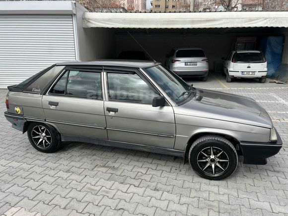 Sahibinden Renault R 9 1.7 TX 1992 Model 