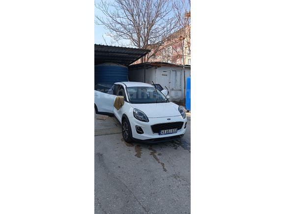 Sahibinden Ford Puma 1.0 EcoBoost Style 2023 Model  75.000 km Beyaz