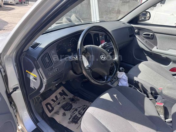 Sahibinden Hyundai Elantra 1.6 GLS 2004 Model 