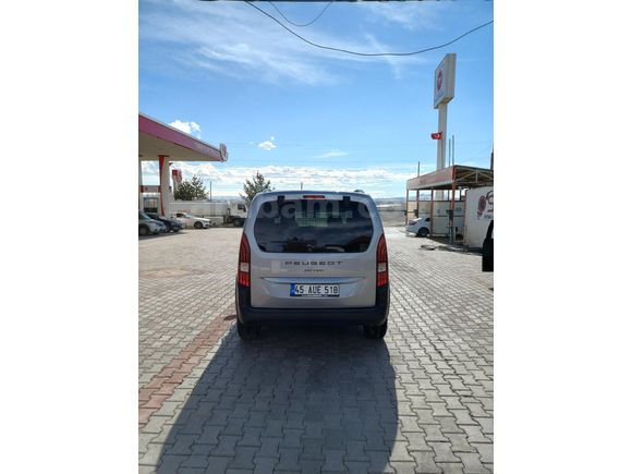 Sahibinden Peugeot Rifter 1.5 BlueHDI Allure 2024 Model