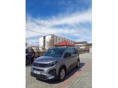 Sahibinden Peugeot Rifter 1.5 BlueHDI Allure 2024 Model
