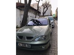 Sahibinden Renault Megane 1.6 Dynamique 2003 Model  106.900 km Yeşil