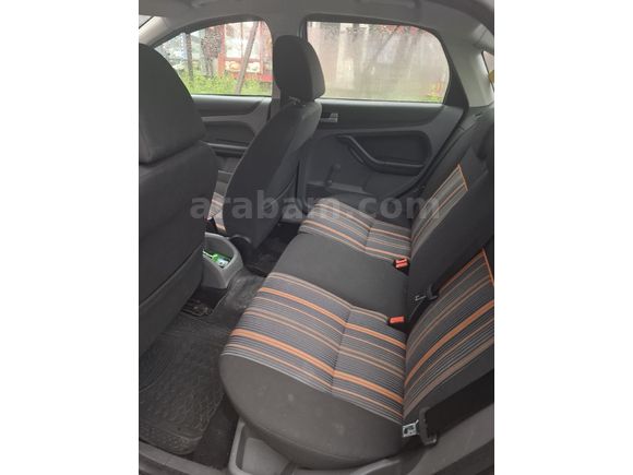 Sahibinden Ford Focus 1.6 Trend 2009 Model