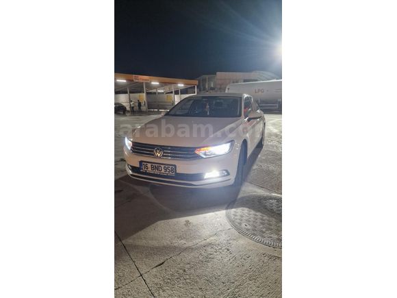 Sahibinden Volkswagen Passat 1.6 TDi BlueMotion Impression 2019 Model Bursa 118.000 km Beyaz